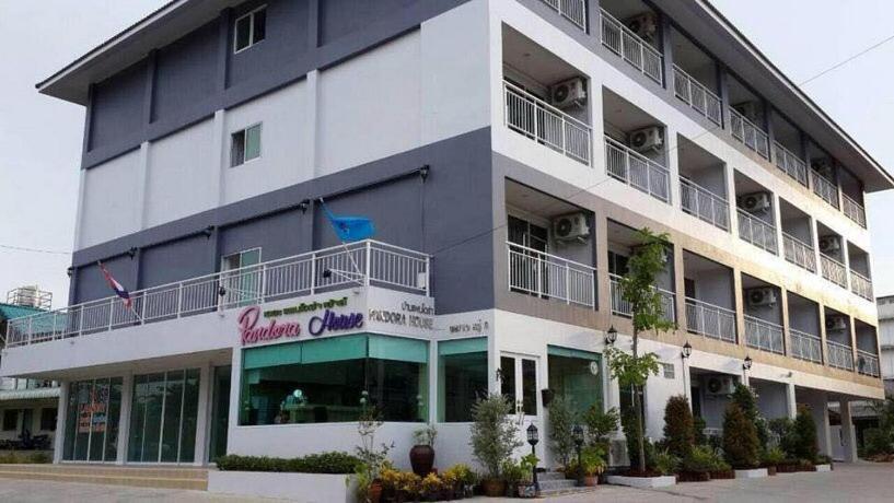 Hotel Oyo 75389 Pandora House à Pattaya Extérieur photo
